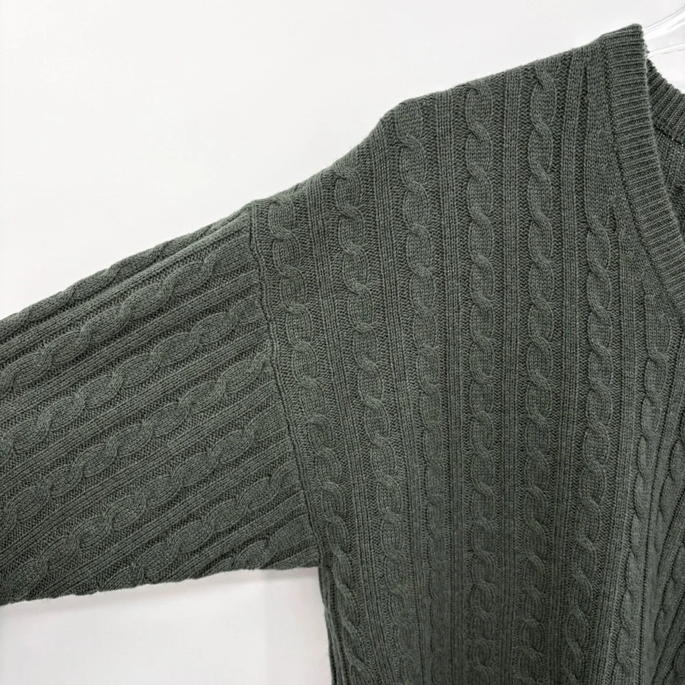 JENNI KAYNE Nell V-Neck Cable Knit Sweater in Pine XS - Picture 10 of 14